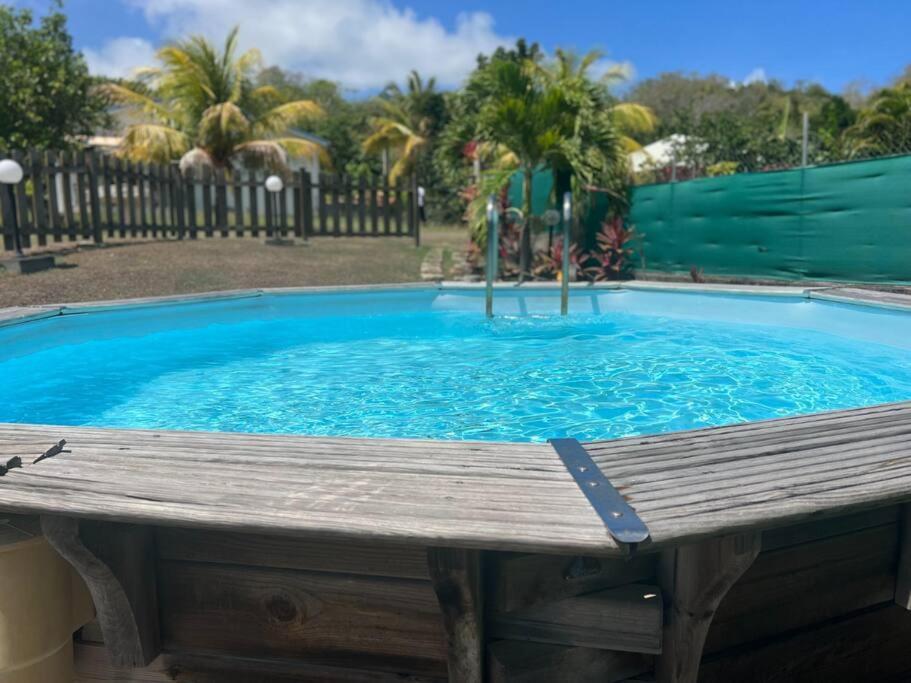 Villa Familiale Avec Piscine Le Marin Eksteriør bilde